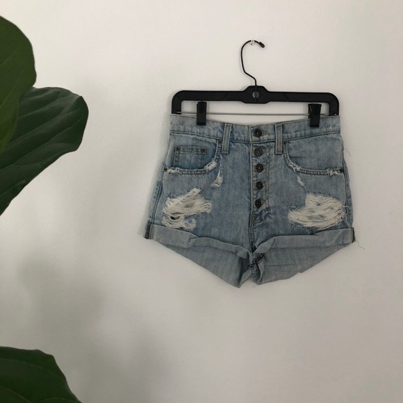 LF Blue High-Waisted Jean Short - Picture 1 of 3